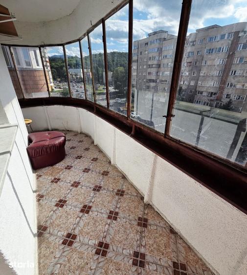 Apartament cu 2 camere decomandat în Centrul Civic
