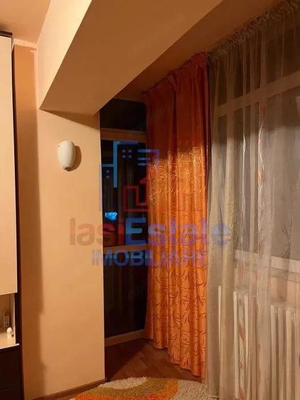Apartament cu 2 camere decomandat în Filiași