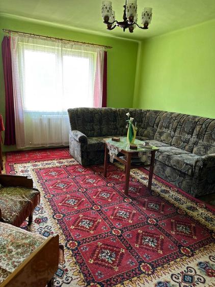Casă cu 4 camere în Reghin