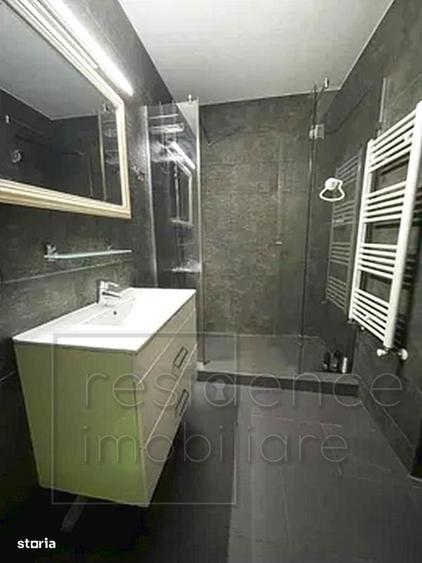 Apartament cu 3 camere nedecomandat, mobilat în Între Lacuri