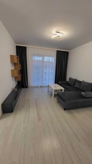 Apartament cu 2 camere decomandat în Fundeni