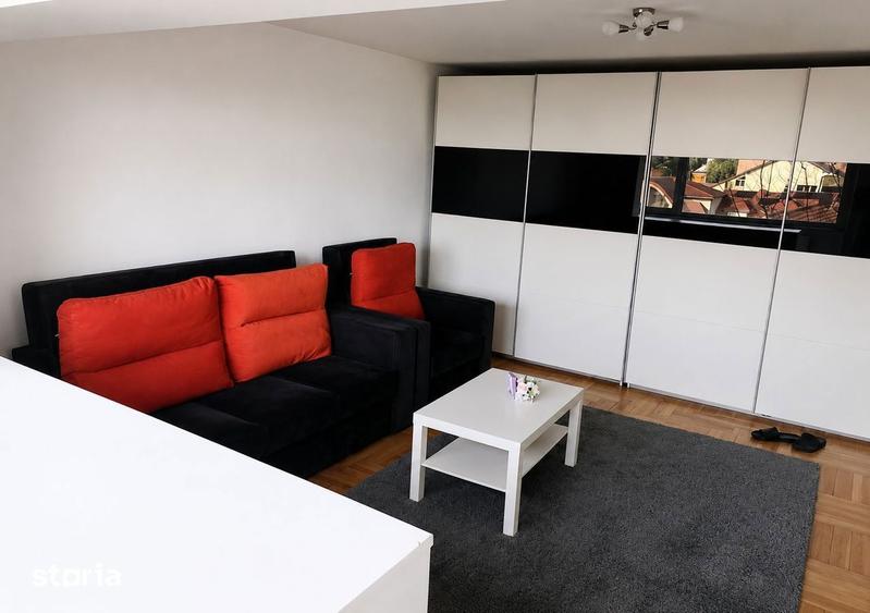 Apartament cu 2 camere decomandat, mobilat în Bucovina