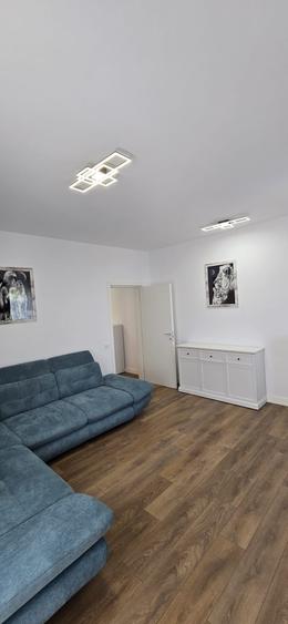Apartament cu 2 camere decomandat în Olteni