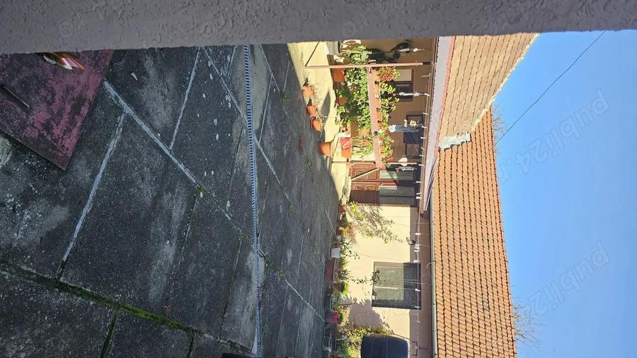 Proprietar, vand casa in Faget - 4
