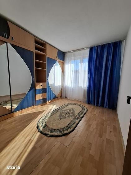 Apartament cu 2 camere decomandat în Ozana