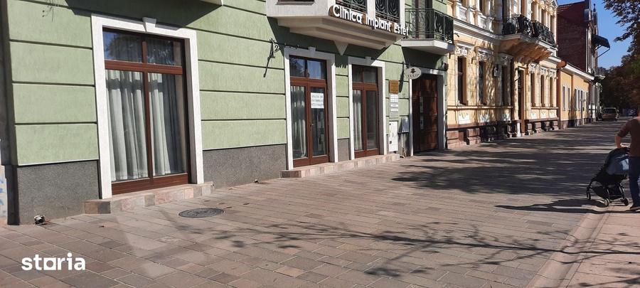 Spațiu comercial, de 70 mp, în Ultracentral