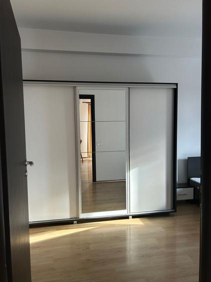 Inchiriez apartament 2 camere Militari Residence - 6