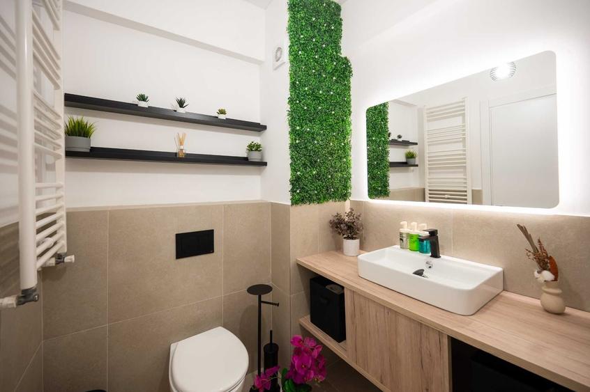 Apartament cu 2 camere semidecomandat în Nord
