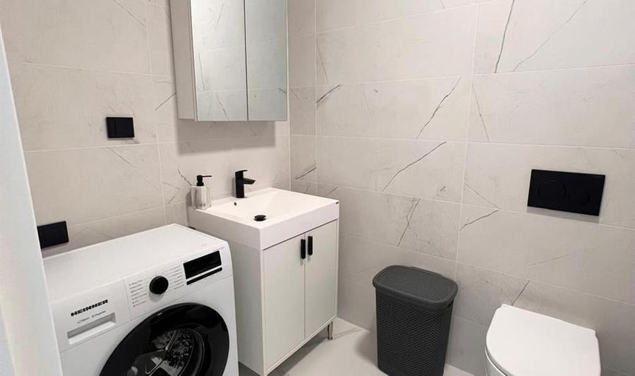 Apartament cu 2 camere decomandat în Theodor Pallady