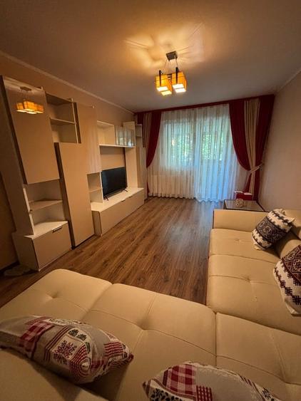 Apartament cu 2 camere decomandat în Berceni