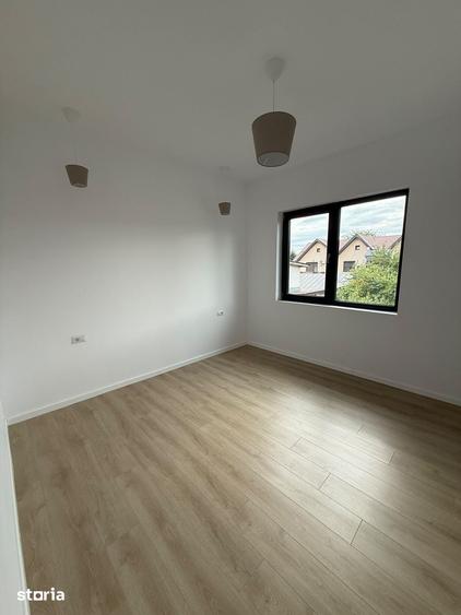 Casă cu 4 camere cu Teren 150 Mp în Ghencea
