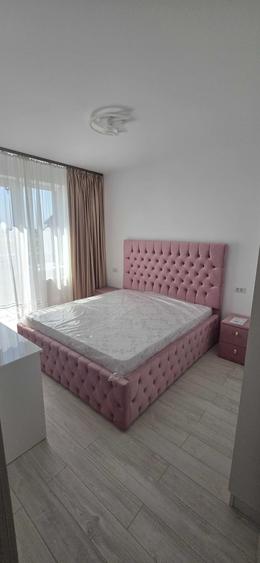Casă cu 4 camere cu Teren 300 Mp în Domnești