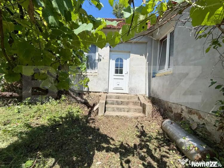 Casă cu 3 camere cu Teren 2674 Mp în Cigmău