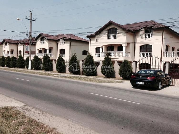 Casă cu 9 camere cu Teren 280 Mp în Petrești