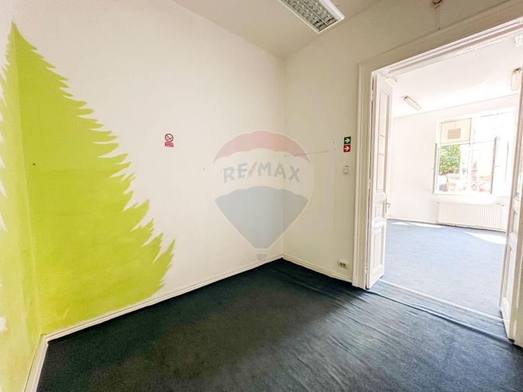 Spațiu comercial, de 300 mp, în Timpuri Noi