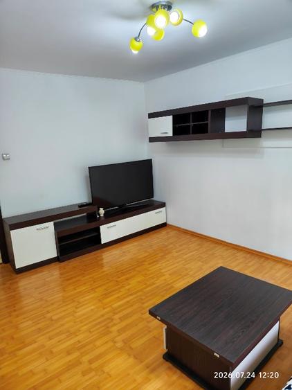 Garsonieră decomandată în Banu Manta