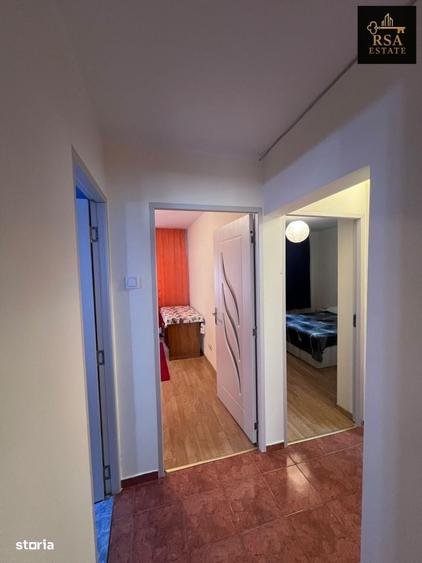 Apartament cu 3 camere decomandat în Nicolae Bălcescu