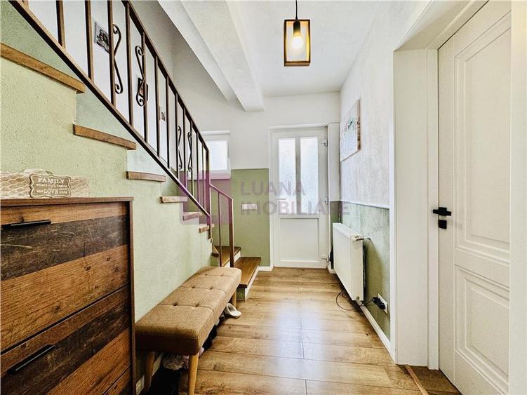 Duplex cu 4 camere cu Canalizare în Daia