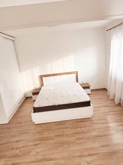 Apartament cu 2 camere decomandat în Avantgarden