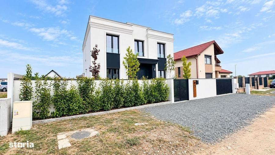Casă cu 4 camere cu Teren 634 Mp în Ghiroda