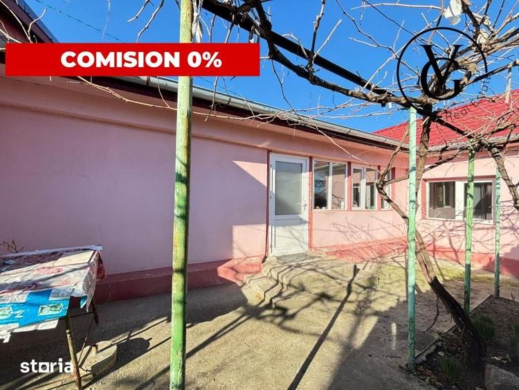 Casă cu 3 camere semidecomandat cu Teren 387 Mp în Lumina
