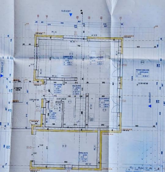 Casă cu 4 camere cu Teren 500 Mp în Chinteni
