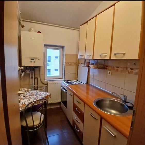Inchiriez apartament Turnisor - 3