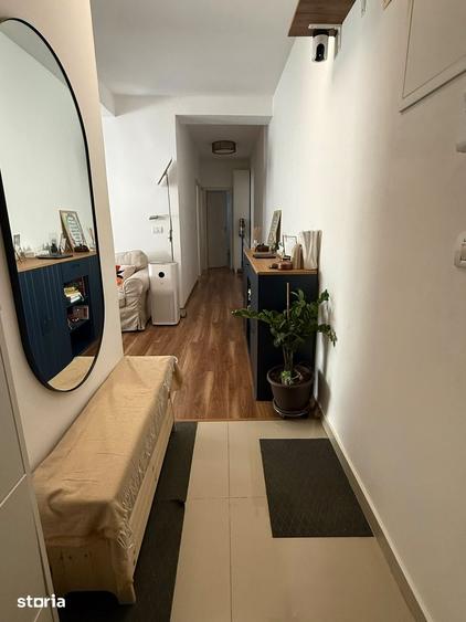 Apartament cu 3 camere decomandat, mobilat în Sud