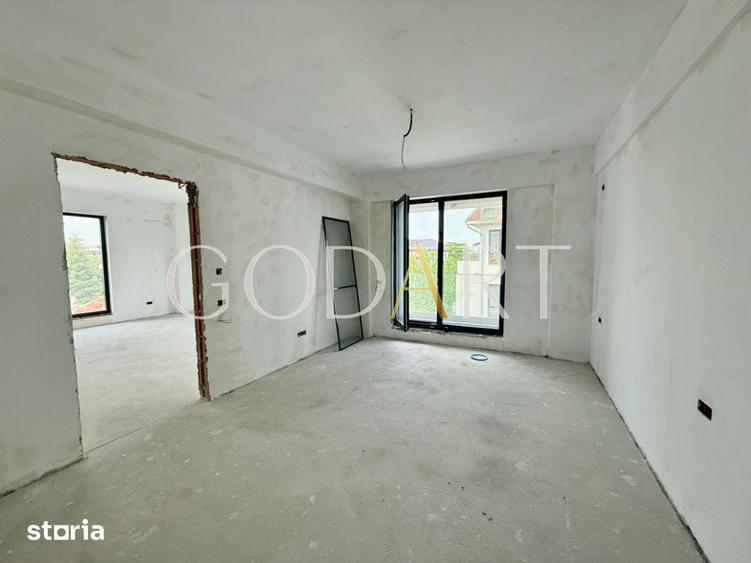 Apartament cu 3 camere în Băneasa
