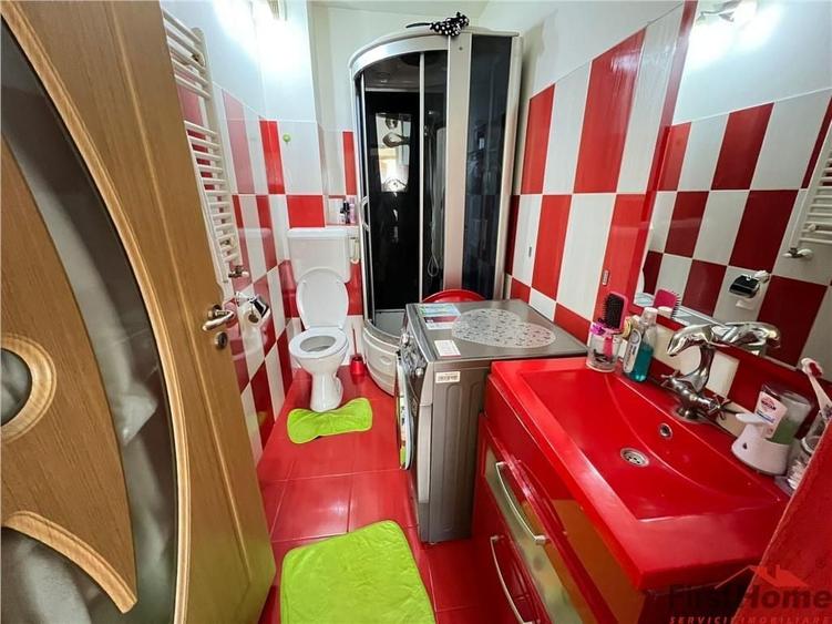 Apartament cu 2 camere decomandat în Central