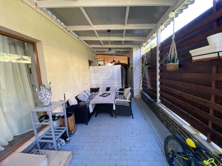 Duplex cu 4 camere cu Canalizare în Florești