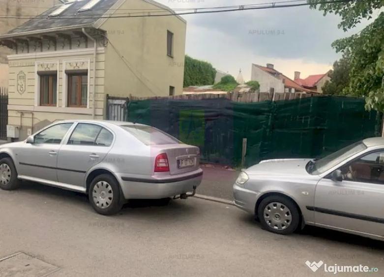 Teren în Central