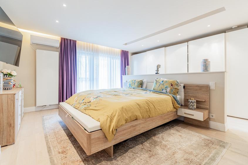 Duplex cu 5 camere cu Canalizare în Iancu Nicolae