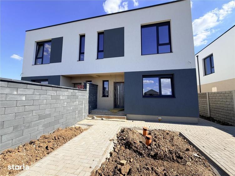 Casă cu 4 camere în Rudicica