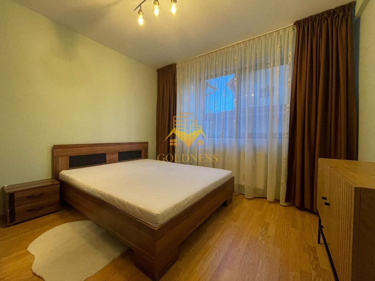 Apartament cu 3 camere semidecomandat, mobilat în Europa