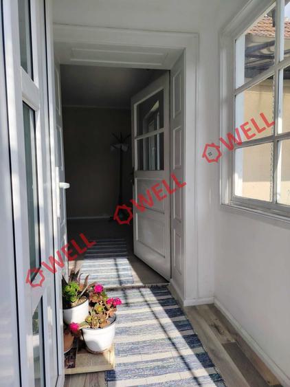 Birou, de 40 mp, în Central