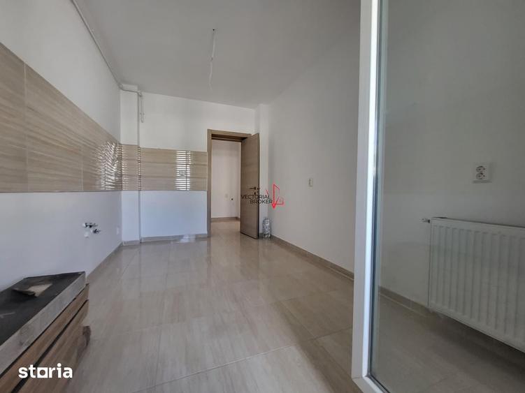 Apartament cu 3 camere decomandat în Theodor Pallady
