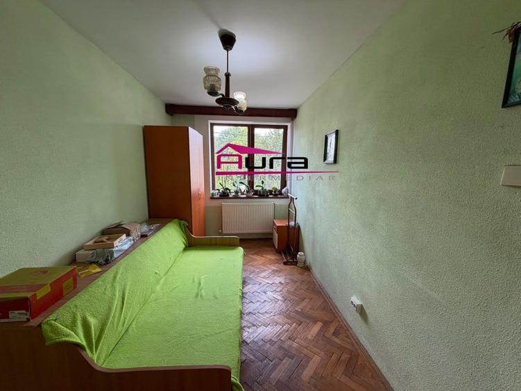 Apartament 3 camere Str.Victoriei - 13