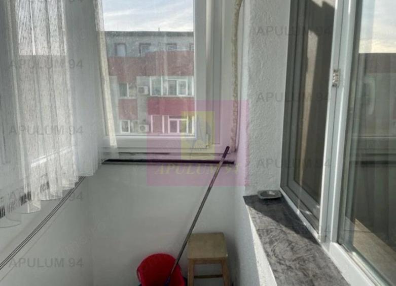 Apartament cu 2 camere semidecomandat în 13 Septembrie