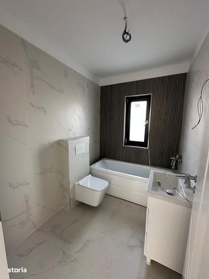 Casă cu 4 camere cu Teren 400 Mp în Clinceni