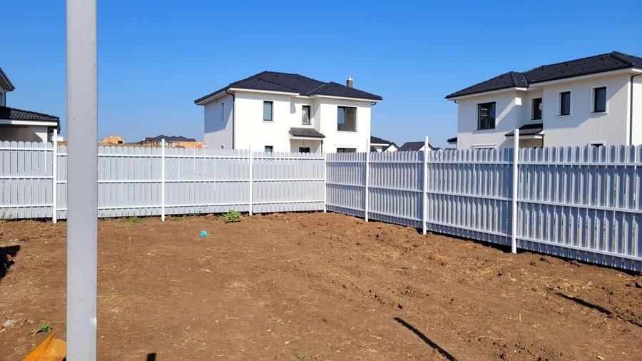 Duplex cu 4 camere cu Canalizare în Șura Mică