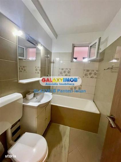 Apartament cu 2 camere decomandat în Calea Victoriei
