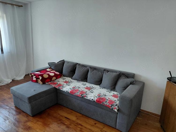 Apartament cu 3 camere decomandat în E3