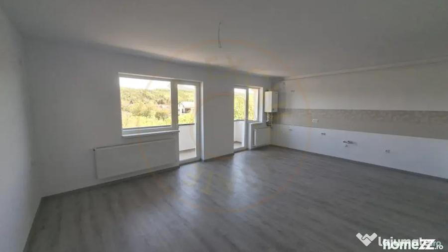 Apartament cu 2 camere decomandat în Ștefănești