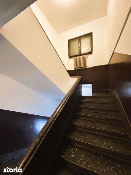 Apartament cu 3 camere, mobilat în Dacia