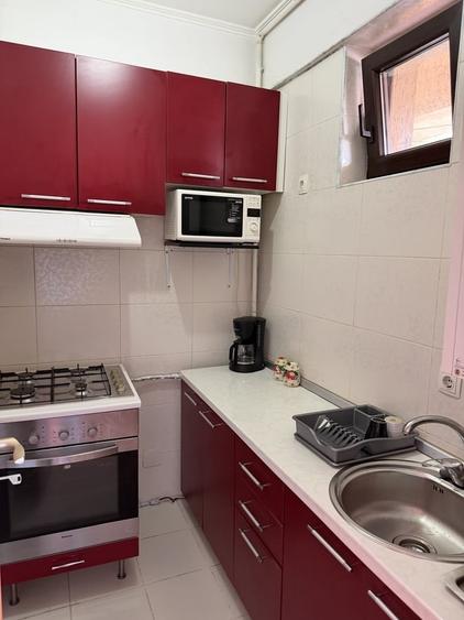 Apartament cu 2 camere semidecomandat în Pajura