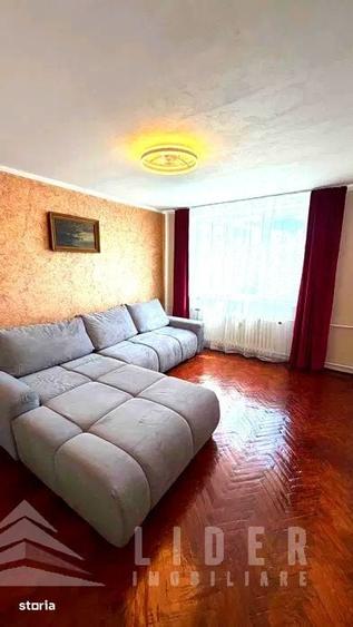 Apartament cu 2 camere decomandat în Plopilor