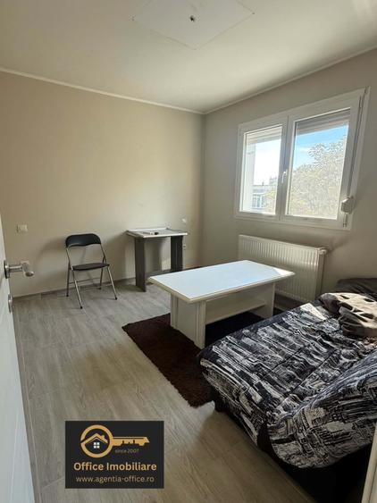 Apartament cu 4 camere în Săsar