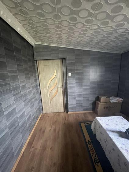 Casă cu 4 camere în Țuglui