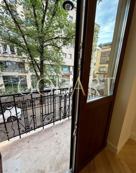 Apartament cu 4 camere decomandat în Dacia